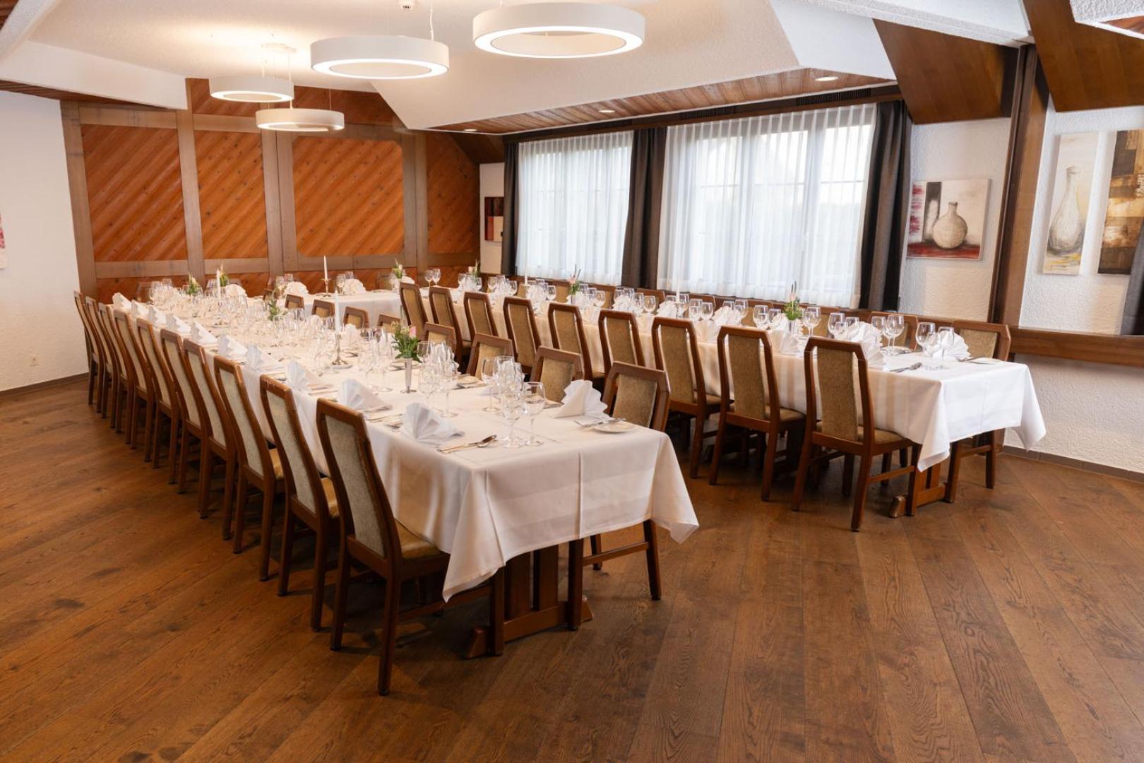 Hotel Restaurant Kreuz Kaiserstuhl Eksteriør bilde