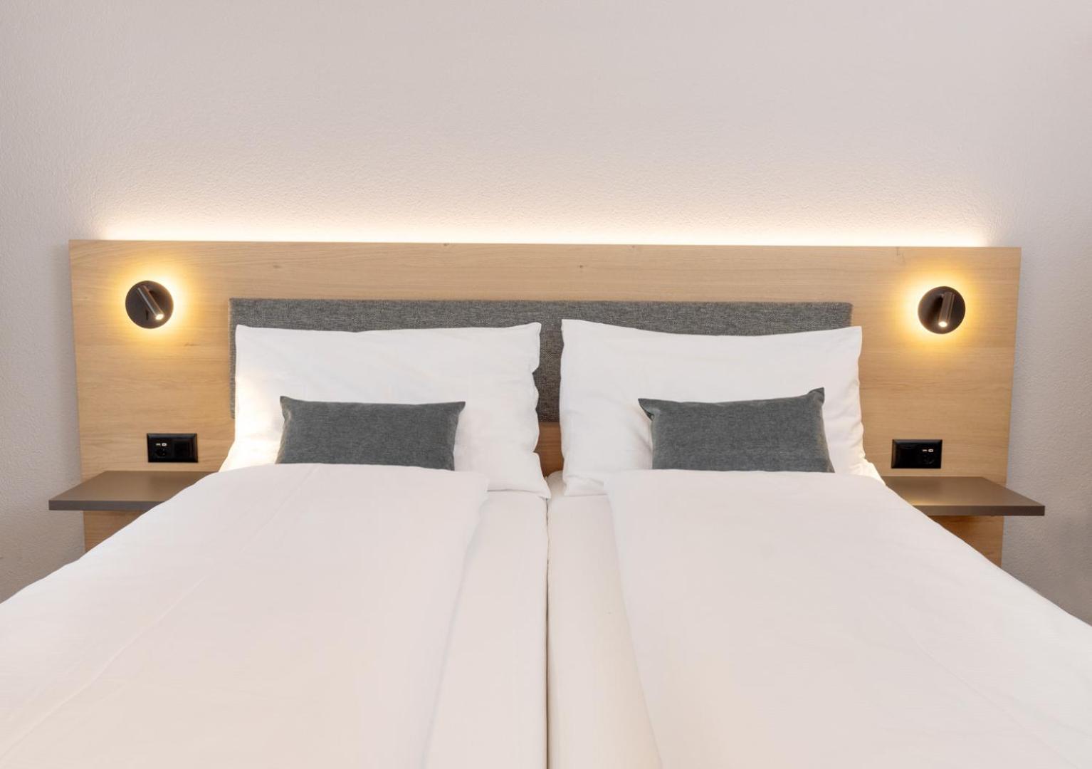 Hotel Restaurant Kreuz Kaiserstuhl Eksteriør bilde